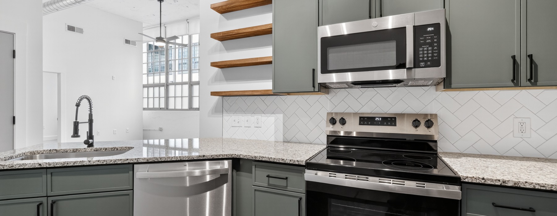 1, 2, & 3-Bedroom Lofts